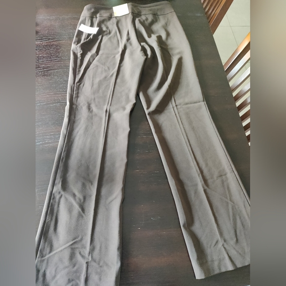 NWT Dressbarn Brown Dress Pants - Tummy Control - Size 6 - Picture 4 of 5
